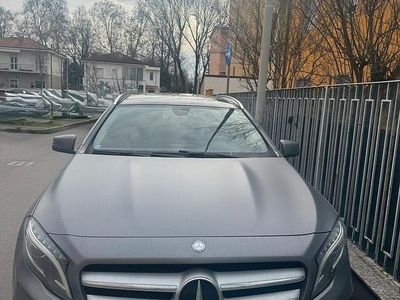 Usata Mercedes 180 2015 Grigio Berlina