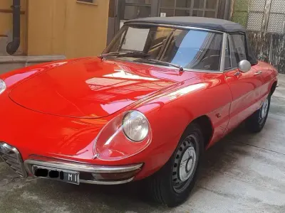 Usata Alfa Romeo Spider 110 CV (80 kW) 1967 Rosso Cabrio