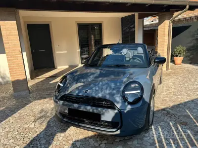 Usata Mini Cooper Cabriolet Classic 163 CV (119 kW) 2026 Grigio Cabrio