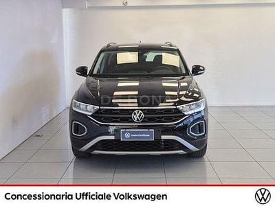 Usata VW T-Roc Life 110 CV (80 kW) 2022 Nero SUV