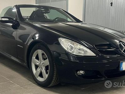 Usata Mercedes SLK200 163 CV (119 kW) 2004 Nero Cabrio