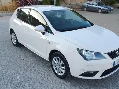 Usata Seat Ibiza 105 CV (77 kW) 2015 Bianco Berlina