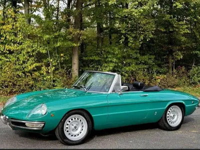 Usata Alfa Romeo Spider Veloce 118 CV (86 kW) 1969 Verde Cabrio