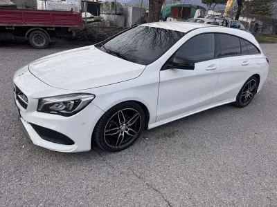 Usata Mercedes CLA200 Business 136 CV (100 kW) 2017 Coupé