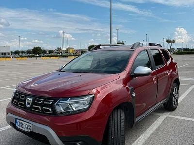 Usata Dacia Duster Prestige 101 CV (74 kW) 2022 Rosso SUV