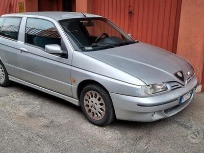 Alfa Romeo 145