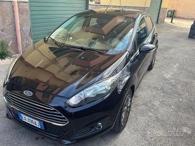 Usata Ford Fiesta Titanium 75 CV (55 kW) 2015 Nero Berlina