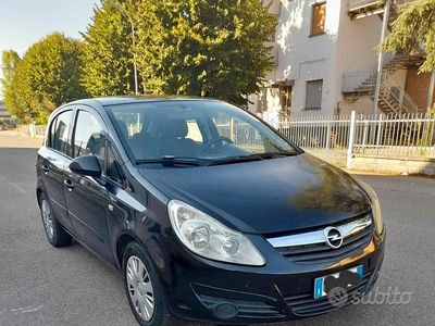 Usata Opel Corsa 2008 Nero Utilitaria
