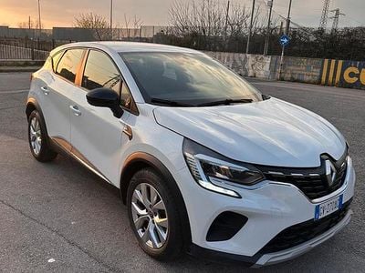 Usata Renault Captur 115 CV (84 kW) 2020 SUV