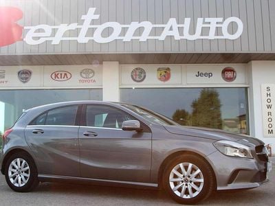 Usata Mercedes A160 102 CV (75 kW) 2018 Grigio Berlina