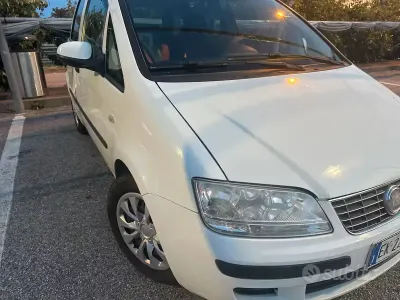 Usata Fiat Idea 95 CV (69 kW) 2011 Monovolume