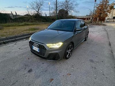 Usata Audi A1 Sportback 150 CV (110 kW) 2019 Grigio Utilitaria