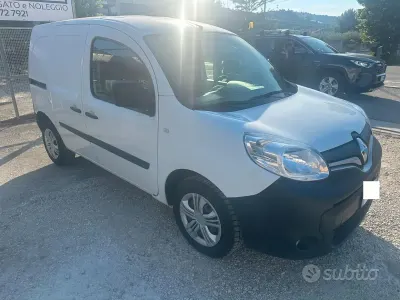 Usata Renault Kangoo 90 CV (66 kW) 2018 Bianco Monovolume