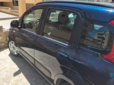 Usata Fiat Panda 69 CV (50 kW) 2017 Blu Utilitaria