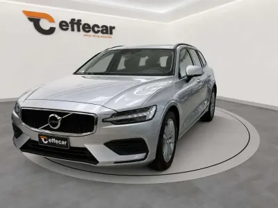 Usata Volvo V60 Business Edition 197 CV (144 kW) 2021 Argento Station wagon