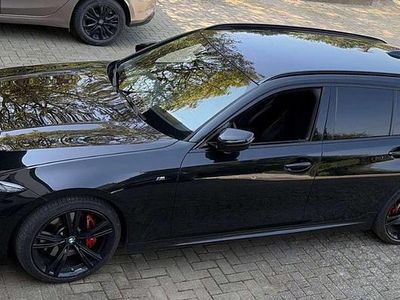 Käytetty BMW 320 M Sport 190 HP (139 kW) 2024 Musta Farmari