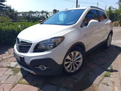Usata Opel Mokka Cosmo 140 CV (102 kW) 2015 Bianco SUV