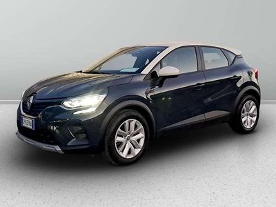 Usata Renault Captur Equilibre 143 CV (105 kW) 2023 Blu marine/tetto bianco SUV