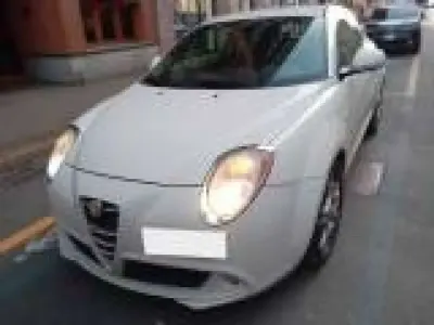 Usata Alfa Romeo MiTo Distinctive 120 CV (88 kW) 2011 Bianco Utilitaria