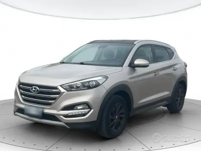 Usata Hyundai Tucson Xpossible 116 CV (85 kW) 2016 Giallo SUV