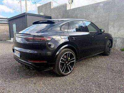 Usata Porsche Cayenne Platinum Edition 340 CV (250 kW) 2022 Nero SUV