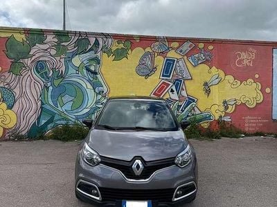 Usata Renault Captur 90 CV (66 kW) 2014 Grigio SUV