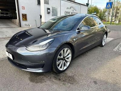 Usata Tesla Model 3 152 kW (208 CV) 2019 Midnight silver Berlina
