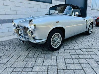 Usado Fiat 1200 75 HP (55 kW) 1958 Prateado Cabrios