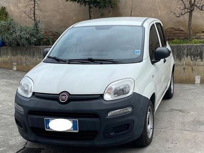 Usata Fiat Panda 69 CV (50 kW) 2019 Bianco Utilitaria
