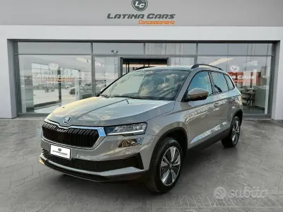Usata Skoda Karoq Executive 116 CV (85 kW) 2023 Gray SUV