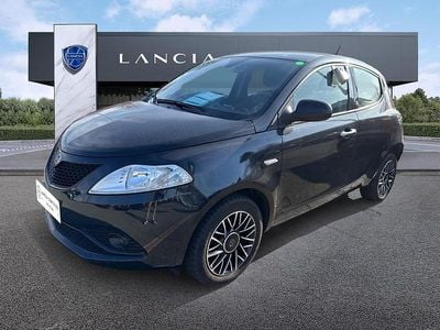 Usata Lancia Ypsilon Gold 69 CV (50 kW) 2020 Nero Utilitaria
