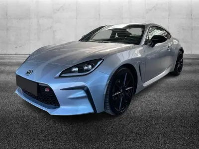 Usata Toyota GR86 Premium 234 CV (172 kW) 2024 Argento Coupé