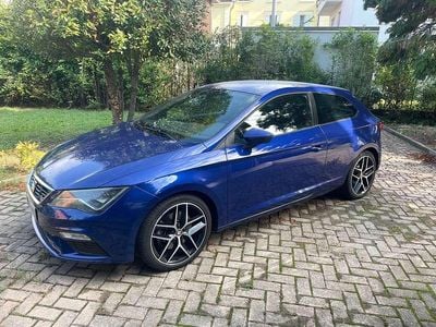 Usata Seat Leon SC FR 184 CV (135 kW) 2017 Blu/azzurro Utilitaria