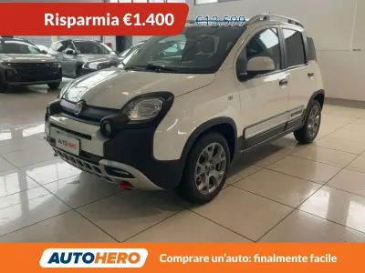 Usado Fiat Panda Cross Cross 69 CV (50 kW) 2022 Blanco Utilitario