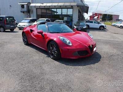 Usata Alfa Romeo 4C Spider 2016 Rosso Cabrio