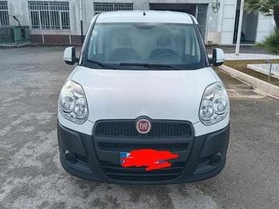 Usata Fiat Doblò 105 CV (77 kW) 2014 Bianco Monovolume