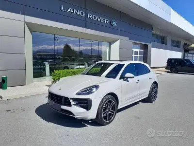 Usata Porsche Macan 245 CV (180 kW) 2020 Grigio SUV