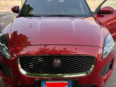 Usata Jaguar E-Pace R-Dynamic 150 CV (110 kW) 2018 Rosso SUV