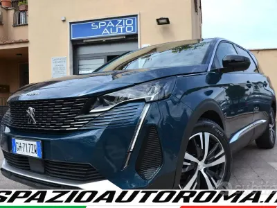 Gebraucht Peugeot 5008 Allure 131 PS (96 kW) 2022 Grau SUV