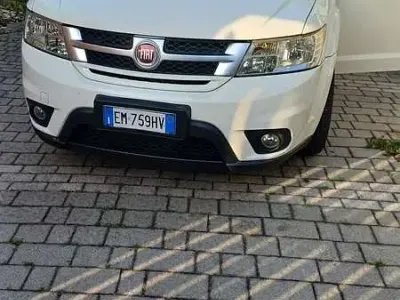Usata Fiat Freemont Lounge 170 CV (125 kW) 2013 SUV