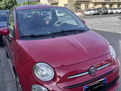Begagnad Fiat 500 Pop 69 HK (50 kW) 2019 Röd Halvkombi