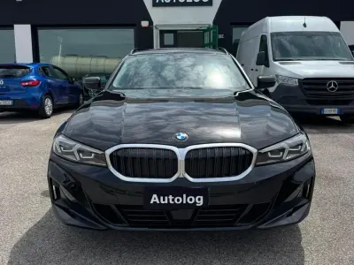 Usata BMW 320e 190 CV (139 kW) 2022 Nero Station wagon
