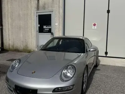 Usata Porsche 911 Carrera Sport 325 CV (239 kW) 2008 Argento Coupé