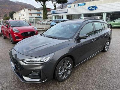 Magnetic grey Usata 2022 Ford Focus ST-Line Station wagon | 18.950 € (Buon prezzo)