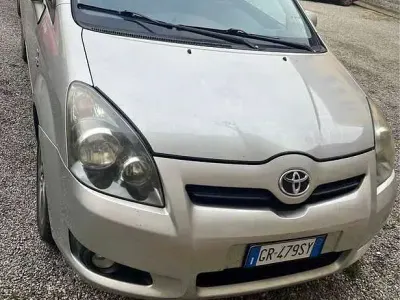 Usata Toyota Corolla 107 CV (78 kW) 2007 Grigio Station wagon