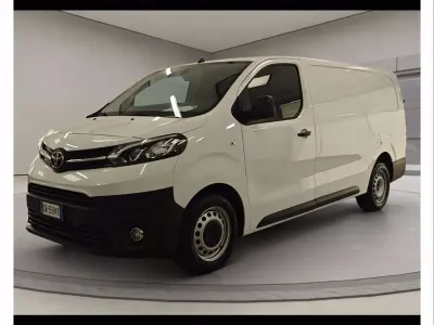 Usata Toyota Proace Comfort 144 CV (105 kW) 2023 Bianco Monovolume