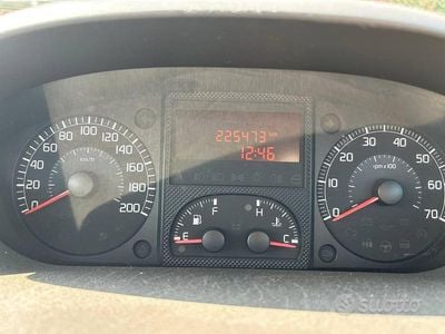 Usata Fiat Idea 2004 Grigio Monovolume