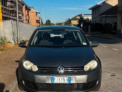 Usata VW Golf VI 105 CV (77 kW) 2011 Grigio Utilitaria
