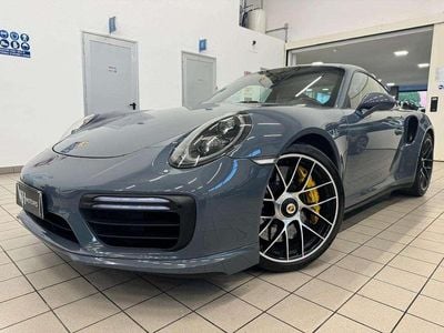Porsche 911 Turbo S