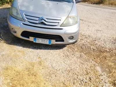 Usata Citroën C3 68 CV (50 kW) 2006 Grigio Berlina